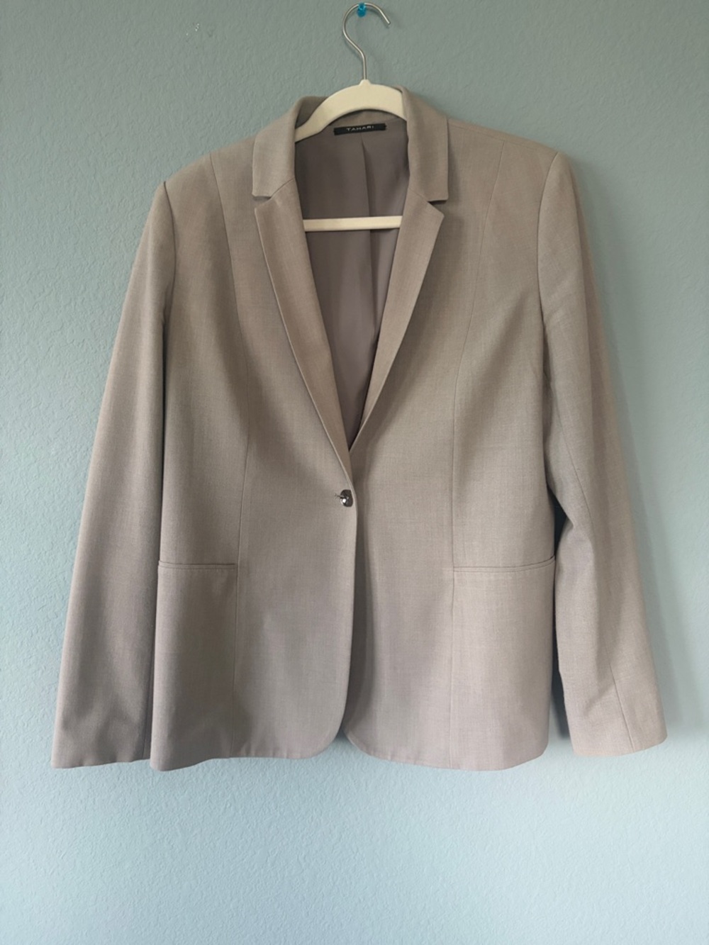 Tahari Silver/Grey Single-Button Suit Jacket